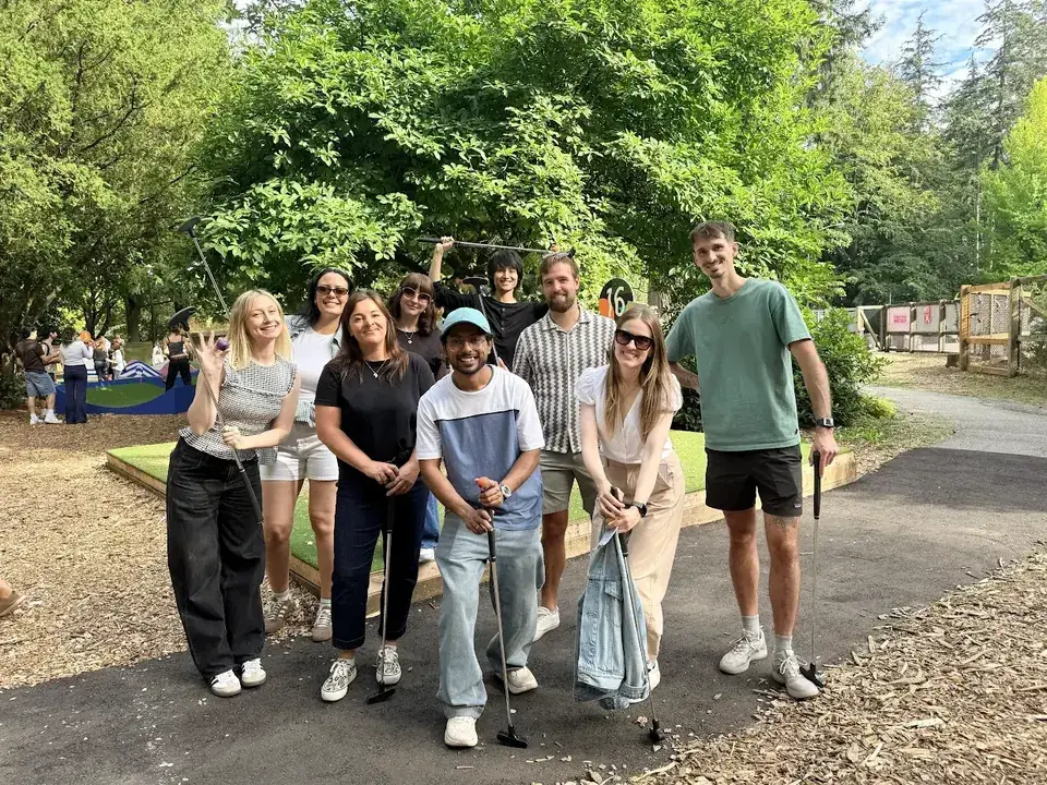The Vireo team at mini golf